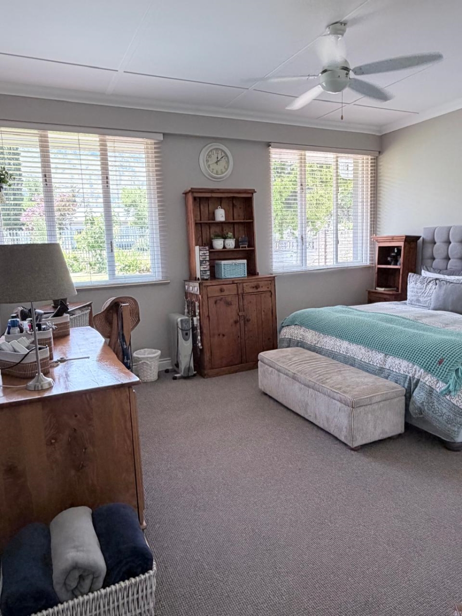 5 Bedroom Property for Sale in Bergsig Eastern Cape